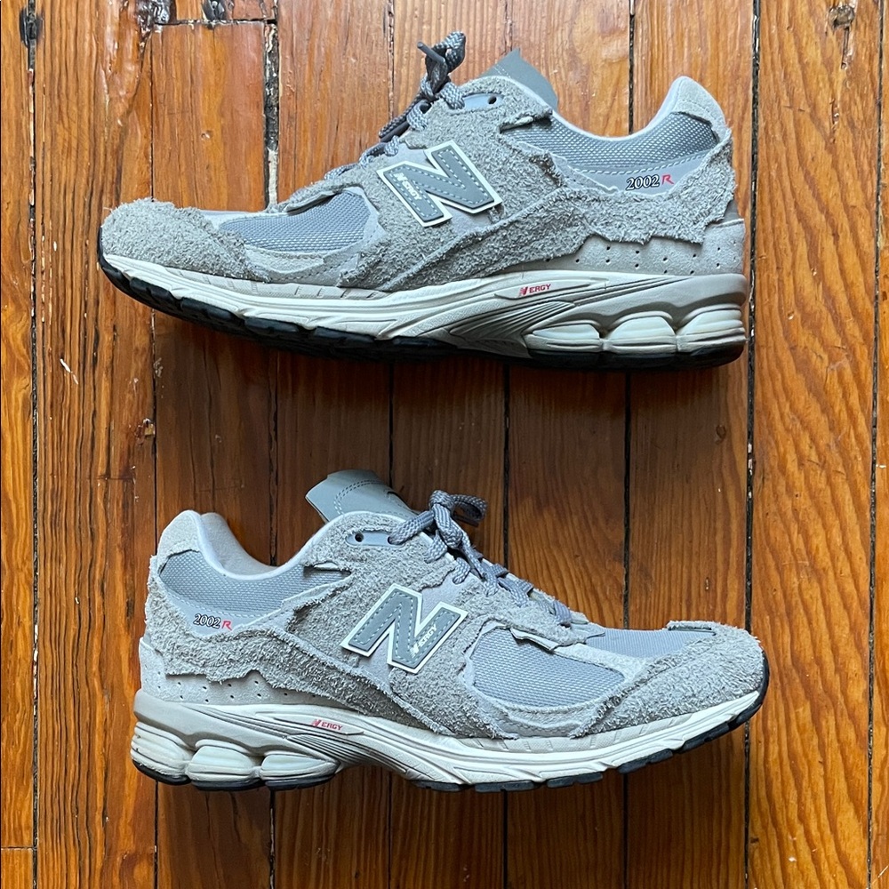 New Balance 2002R - Gray
